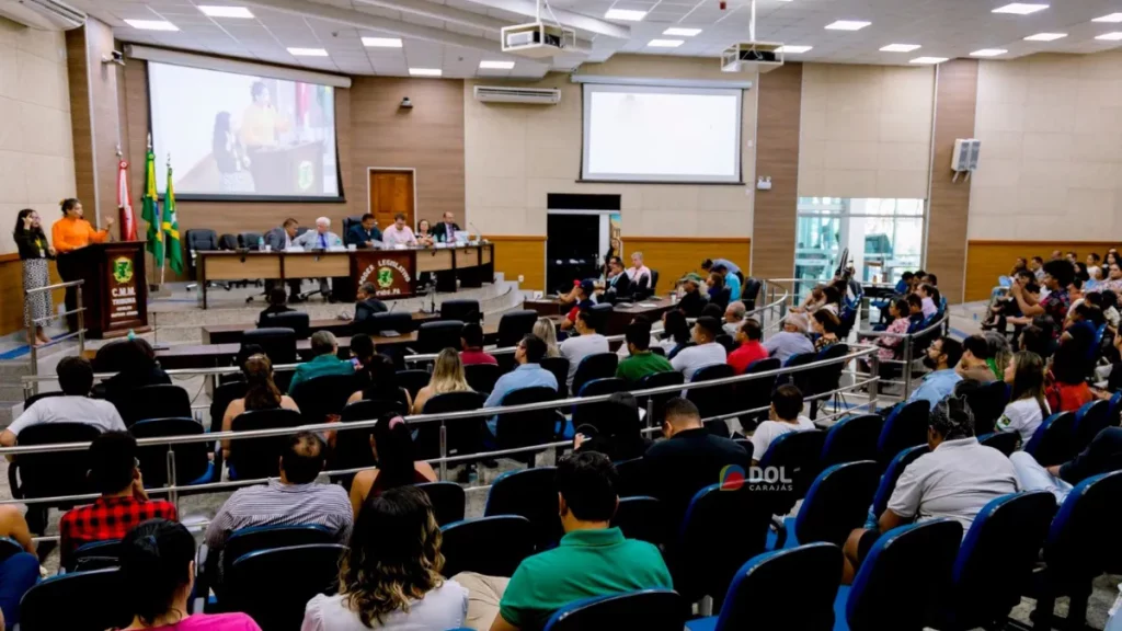 AUDIÊNCIA DEBATE CRIAÇÃO DE NOVA UNIVERSIDADE NO PARÁ