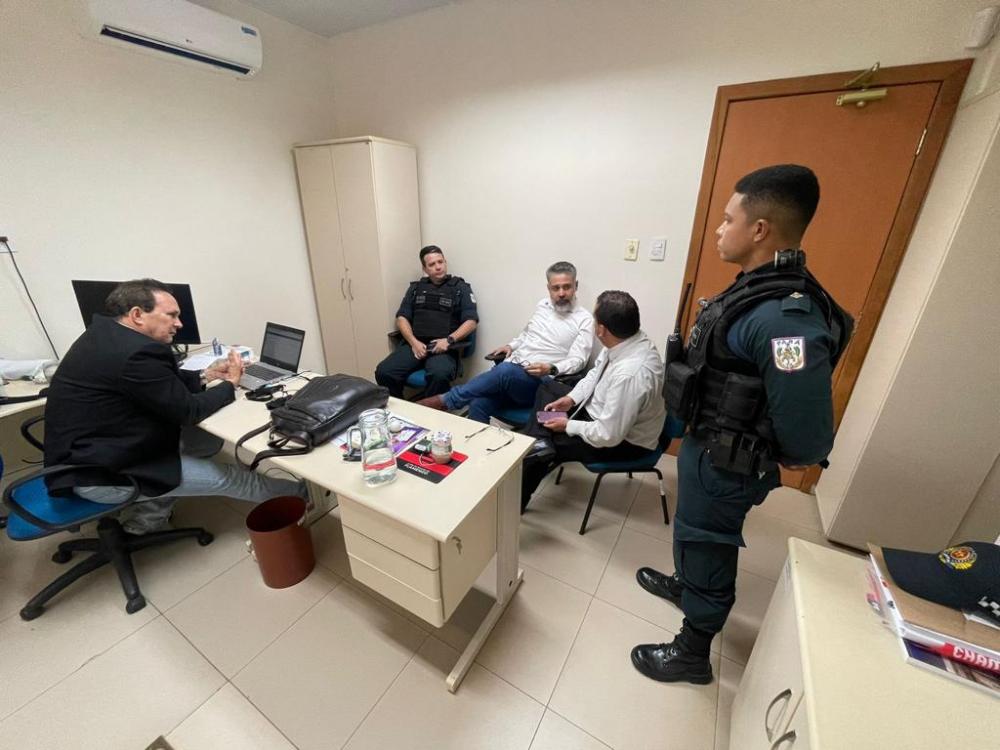 PM, MINISTÉRIO PÚBLICO E COMERCIANTES DE RIO MARIA TRABALHAM EM PLANO DE SEGURANÇA PARA A CIDADE