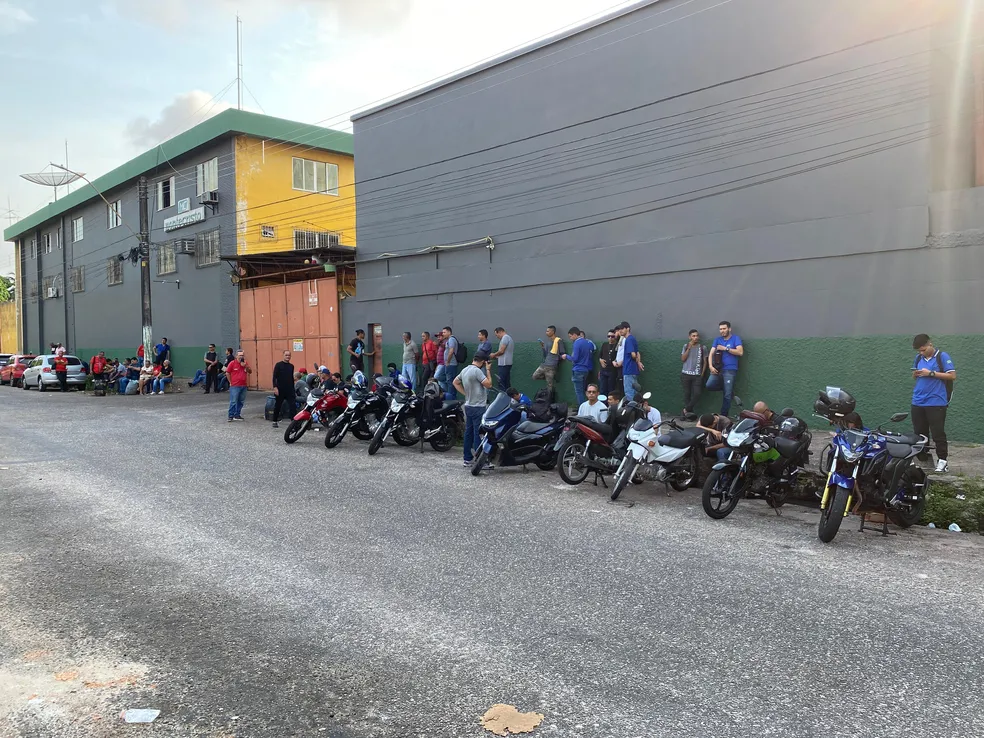 RODOVIÁRIOS PARALISAM ATIVIDADES NA GRANDE BELÉM, E CERCA DE 30 MIL PASSAGEIROS SÃO PREJUDICADOS