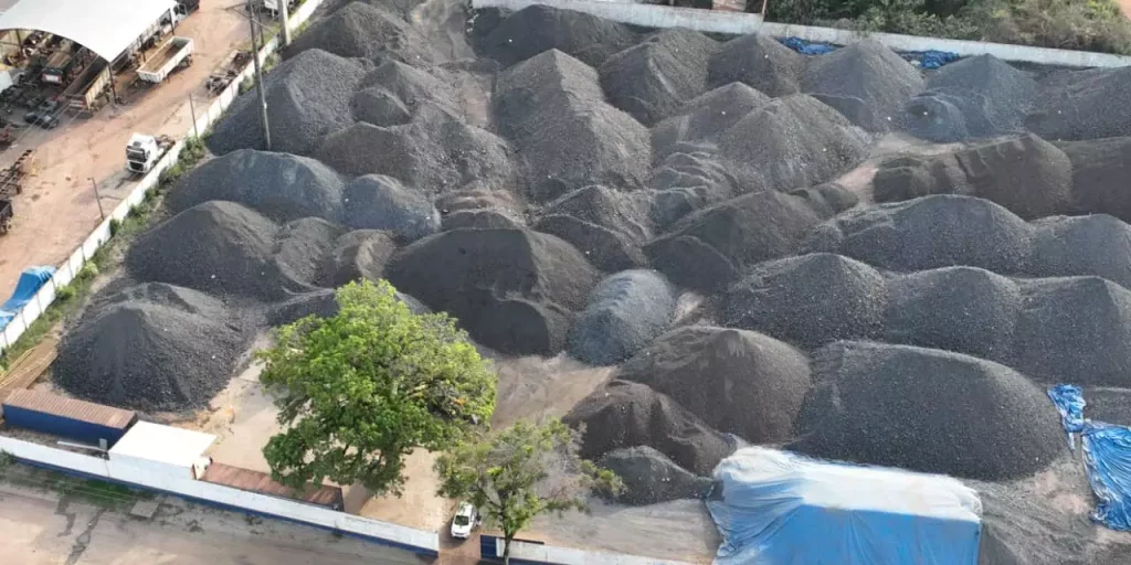 AÇÃO FEDERAL APREENDE 100 MIL TONELADAS DE MANGANÊS E MAIS DE 1.1 TONELADAS DE COBRE EM BARCARENA