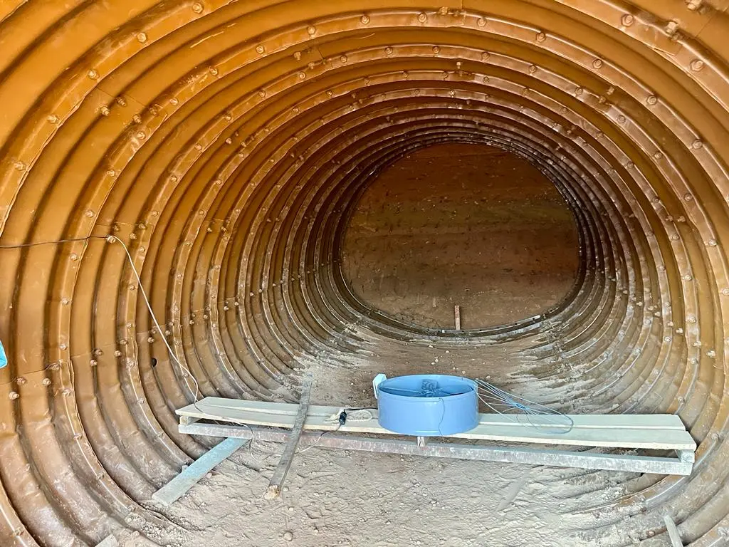 TÚNEL CORTA A TRANSAMAZÔNICA, EM MARABÁ, PARA PASSAGEM DE ALUNOS