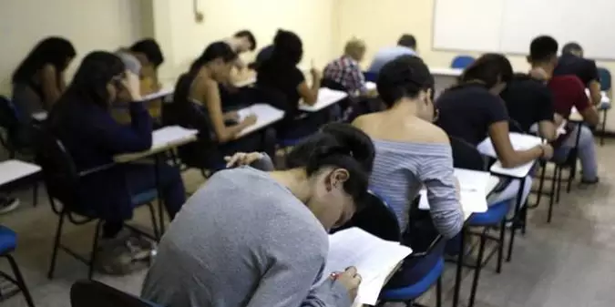 MAIS DE 3 MIL VAGAS PARA CONCURSOS NA ÁREA DA EDUCAÇÃO ESTÃO DISPONÍVEIS EM TODO O BRASIL