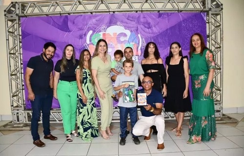 APOIO A EDUCAÇÃO ATINGE MAIS DE TRÊS MIL ALUNOS EM NIQUELÂNDIA