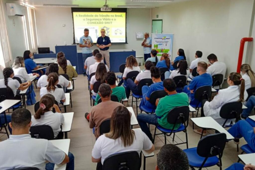 HOSPITAL DE MARABÁ PROMOVE PALESTRAS PARA PREVENÇÃO DE ACIDENTES DE TRÂNSITO