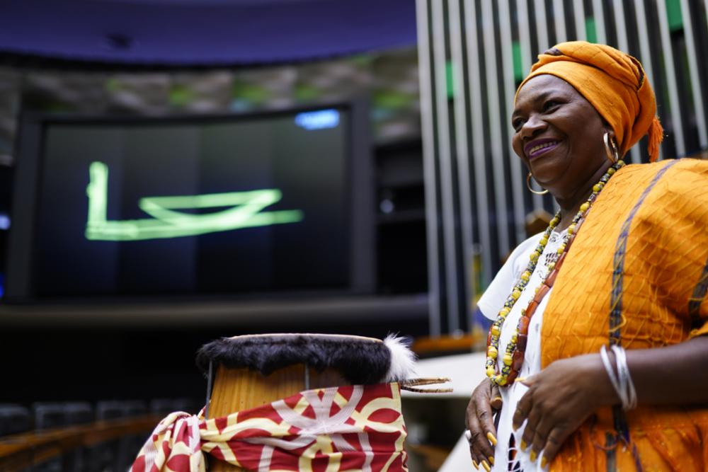 CÂMARA APROVA PROJETO QUE RECONHECE DIA DA CONSCIÊNCIA NEGRA COMO FERIADO NACIONAL
