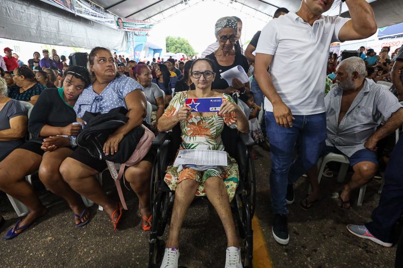 GOVERNO ENTREGA BENEFÍCIOS HABITACIONAIS MAIS DE 500 FAMÍLIAS DE RIO MARIA