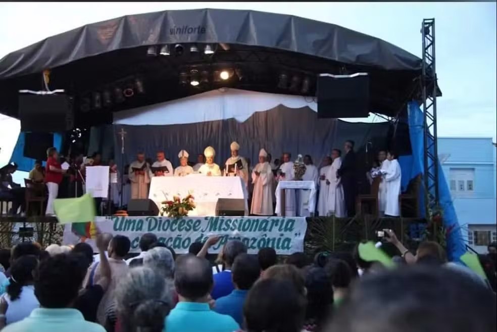 DIOCESE DE ÓBIDOS COMPLETA 12 ANOS DE ELEVAÇÃO COM MISSÃO DE EVANGELIZAÇÃO NA AMAZÔNIA