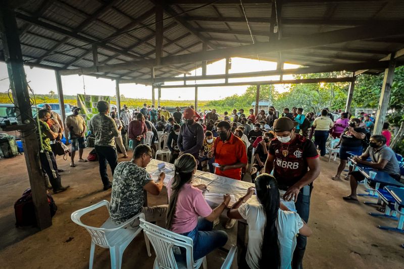 ABERTURA DA SAFRA DA CASTANHA-DO-PARÁ GERA RENDA PARA EXTRATIVISTAS