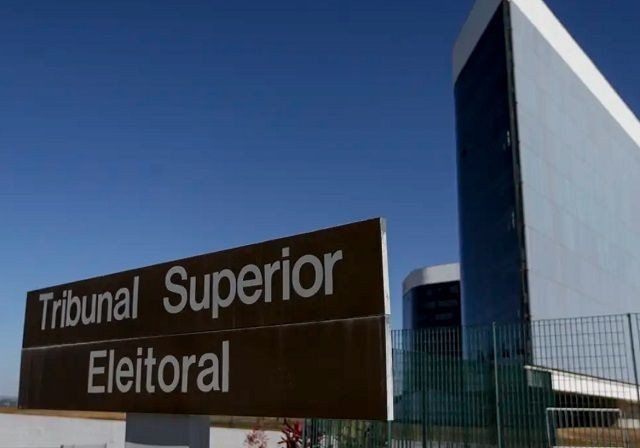 CANDIDATOS ELEITOS E PARTIDOS TÊM ATÉ 5 DE NOVEMBRO PARA PRESTAR CONTAS DO 1º TURNO; DIPLOMAÇÃO OCORRERÁ ATÉ 19 DE DEZEMBRO