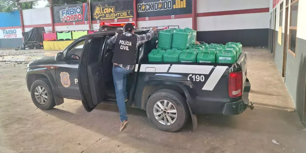 POLÍCIA CIVIL DESARTICULA ESQUEMA DE RECEPTAÇÃO DE CARGA DE LUBRIFICANTES NO PARÁ