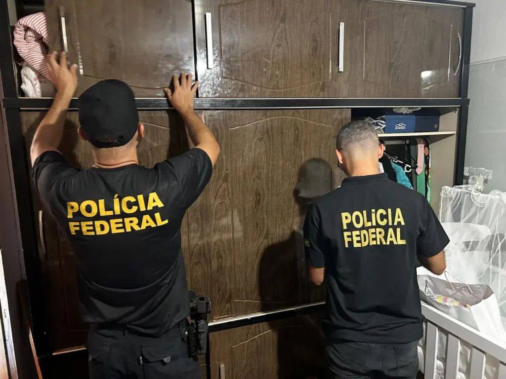 PF INVESTIGA SUSPEITO DE FRAUDAR BENEFÍCIOS SOCIAIS EM REDENÇÃO