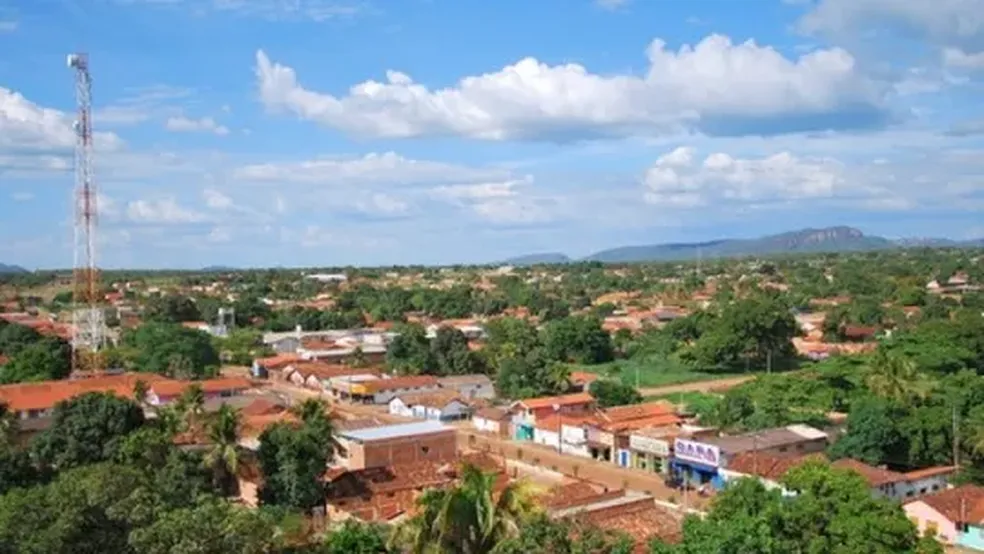 SEGURANÇAS SÃO CONDENADOS A 25 ANOS DE PRISÃO POR EXPLODIR BOMBAS PARA EXPULSAR MORADORES DE FAZENDA