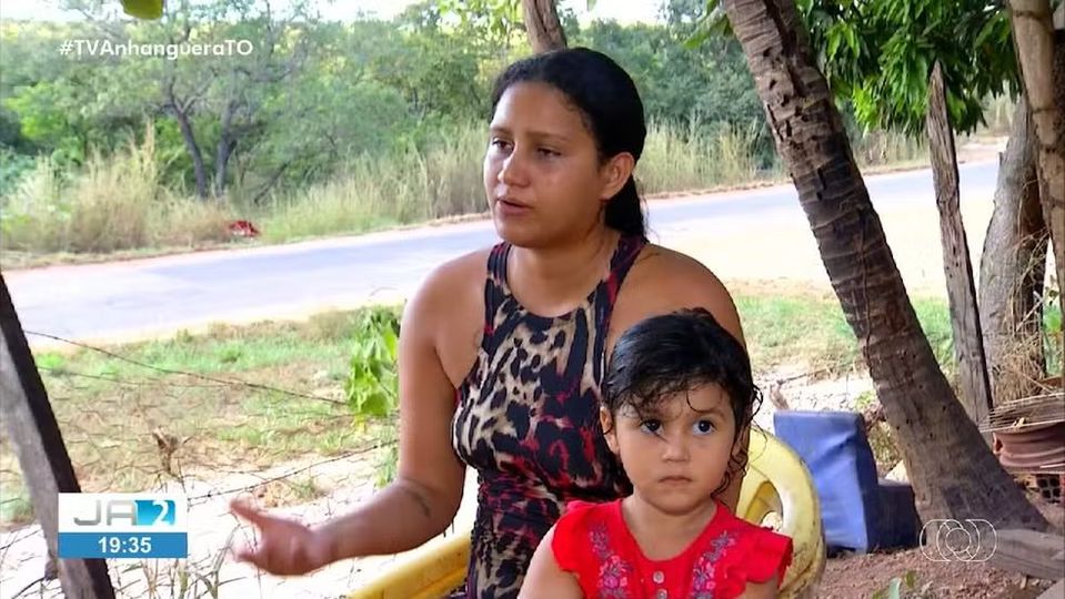MÃE E FILHA DE 3 ANOS TENTAM MARCAR CONSULTA E DESCOBREM QUE ESTÃO ‘MORTAS’ NO SISTEMA DO SUS
