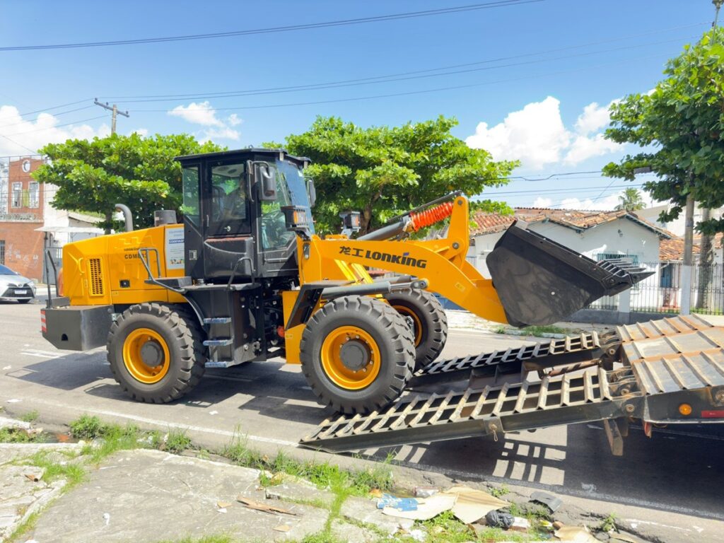 FROTA MUNICIPAL DA PREFEITURA DE OURILÂNDIA DO NORTE RECEBE NOVAS MÁQUINAS PESADAS