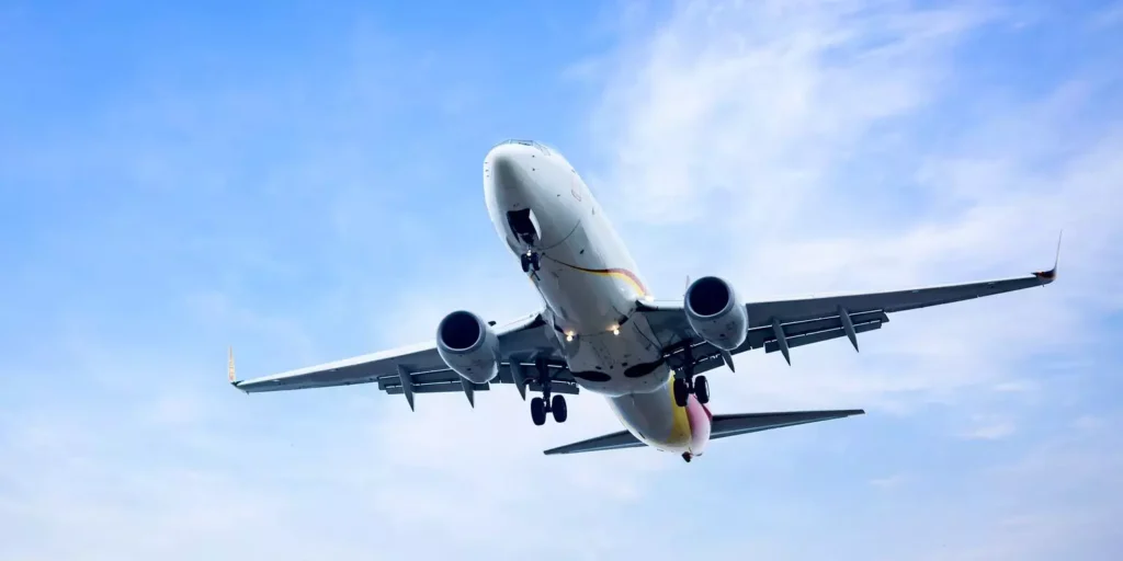 VOA BRASIL: LANÇAMENTO DO PROGRAMA DE PASSAGENS AÉREAS POR ATÉ R$ 200 É CONFIRMADO