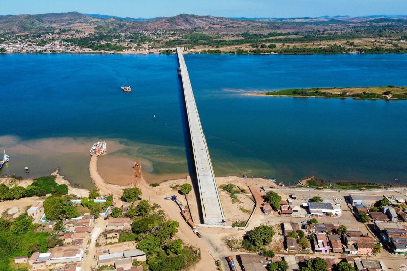 PONTE SOBRE O RIO ARAGUAIA, NA DIVISA COM O TOCANTINS, ULTRAPASSA 99% DE EXECUÇÃO