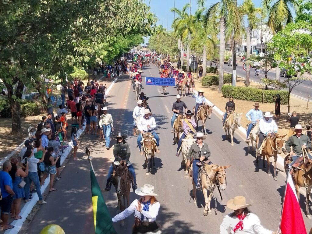 TRADICIONAL CAVALGADA DA 36ª EXPOAMA REÚNE CENTENAS DE PESSOAS EM MARABÁ