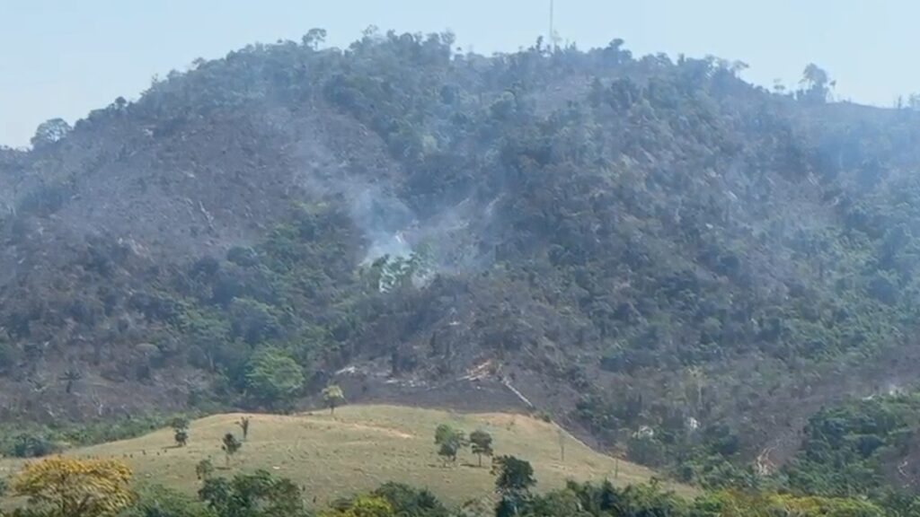 INCÊNDIOS EM TUCUMÃ MOBILIZAM FORÇA-TAREFA DA DEFESA CIVIL E DOS BOMBEIROS