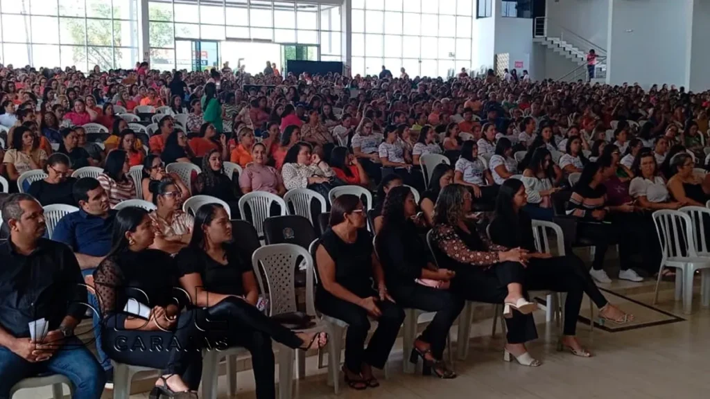 SEMINÁRIO EM REDENÇÃO DISCUTE EDUCAÇÃO INCLUSIVA