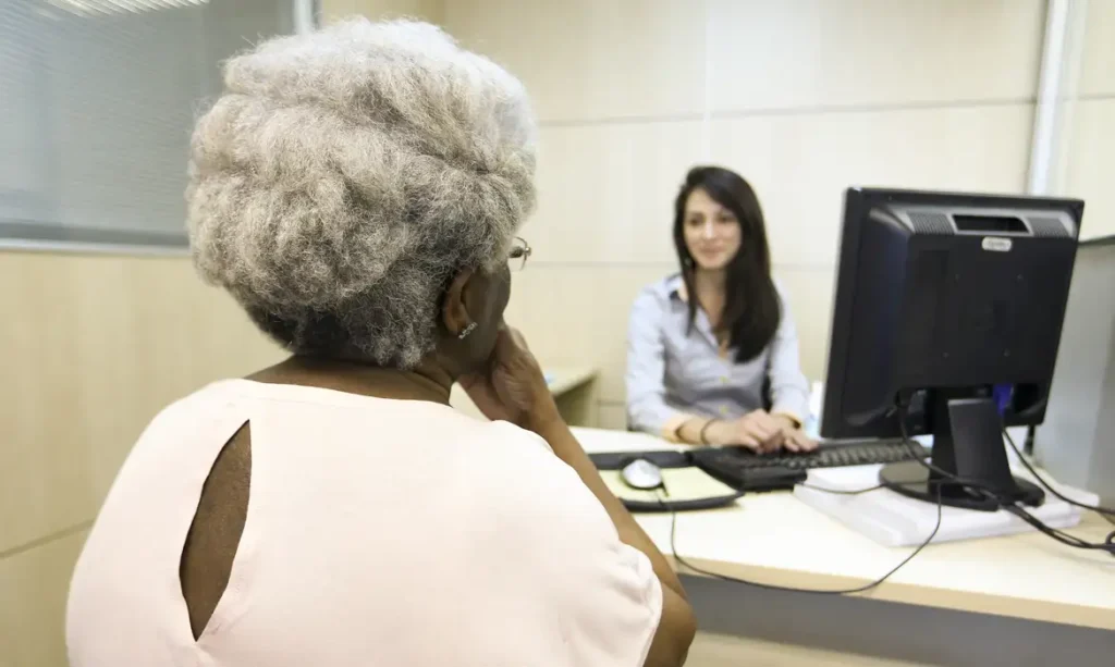 INSS MONTA FORÇA-TAREFA PARA ATENDER BENEFICIÁRIOS COM BPC BLOQUEADO