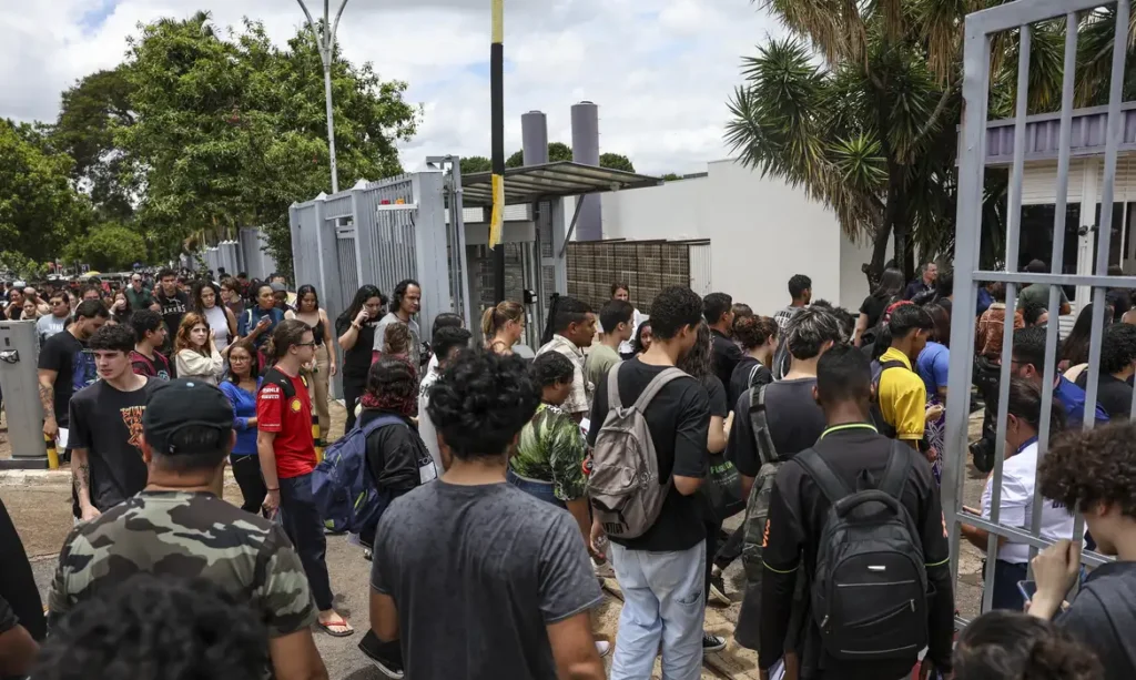 CONSELHO NACIONAL DE EDUCAÇÃO APROVA NOVAS DIRETRIZES DO ENSINO MÉDIO