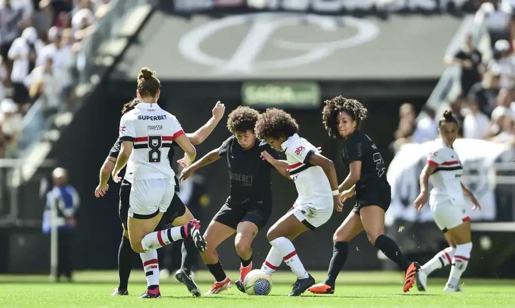 FIFA ANUNCIA MUNDIAL DE CLUBES FEMININO 2028 E COPA DAS CAMPEÃS 2026