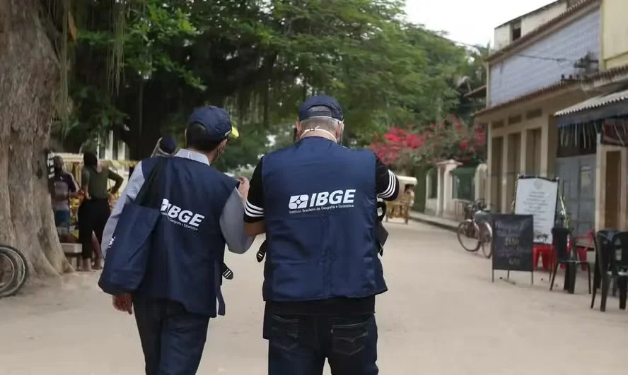 IBGE ANUNCIA 9.580 VAGAS TEMPORÁRIAS COM SALÁRIOS DE ATÉ R$ 3,3 MIL