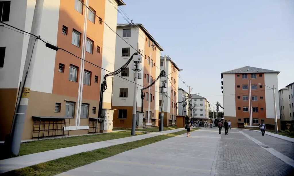 MINHA CASA, MINHA VIDA’ INCLUI FAMÍLIAS COM RENDA DE ATÉ R$ 12 MIL