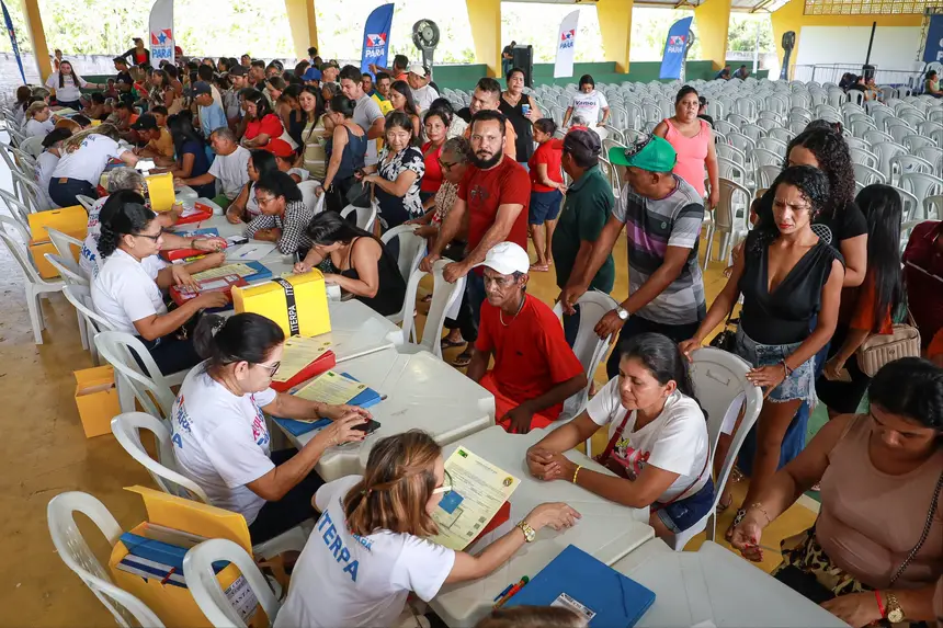 GOVERNO DO PARÁ REALIZA ENTREGA DE TÍTULOS DE TERRA EM VISEU