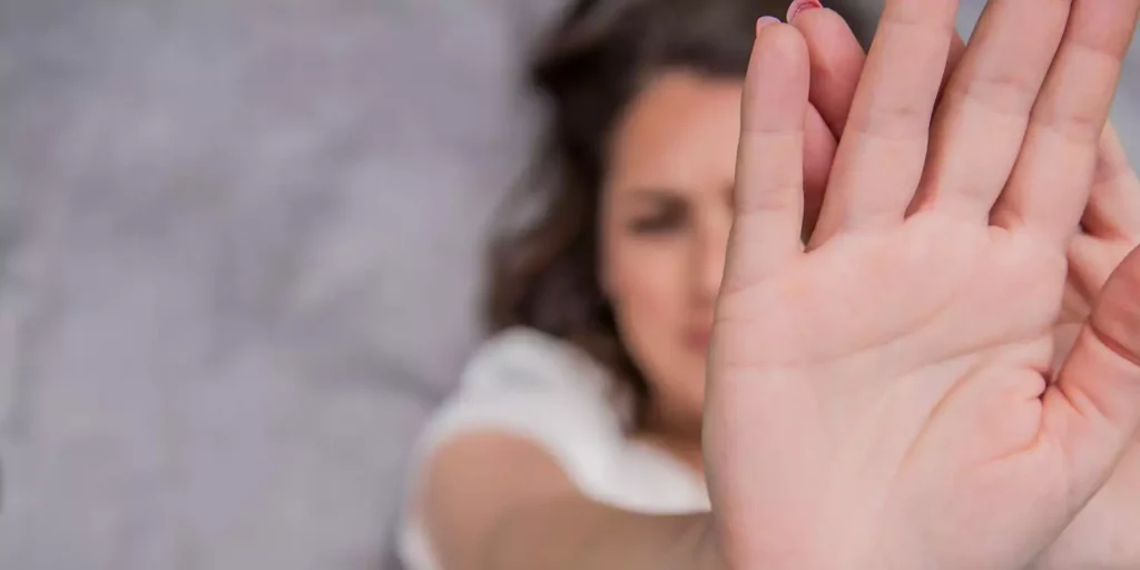PROJETO QUE IMPEDE CANDIDATURA DE AGRESSORES DE MULHERES PODE SER VOTADO NO SENADO