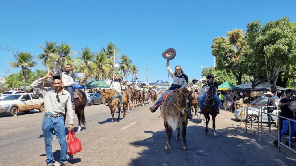 34ª EXPOGUARAÍ TERMEINA NESTE DOMINGO COM FINAL DO RODEIO, CAVALGADA E ENCONTRO DE COMITIVAS