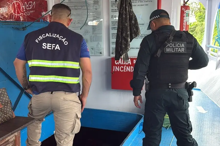 SEFA APREENDE CARGA COM 25 TONELADAS DE AÇAÍ E QUASE 77 MIL GARRAFAS DE AGUARDENTE NO PARÁ