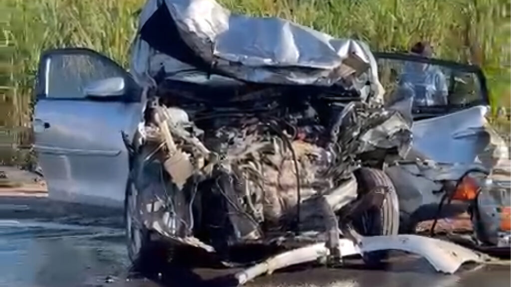 CINCO PESSOAS MORREM EM COLISÃO ENTRE CARROS NA BR-230, EM SÃO JOÃO DO ARAGUAIA