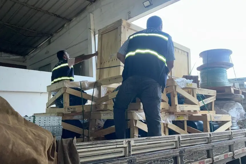 SEFA APREENDE CINCO TONELADAS DE MATERIAL ELÉTRICO E ACESSÓRIOS DE INSTALAÇÃO