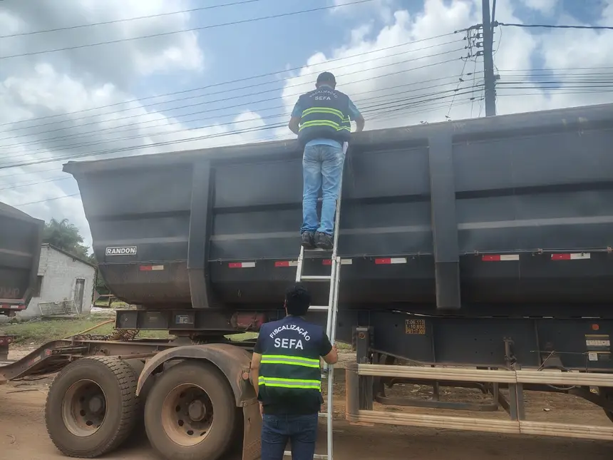 SEFA APREENDE 55 TONELADAS DE SOJA EM CACHOIRA DO PIRIÁ, NORDESTE PARAENSE