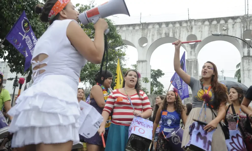 MULHERES DISCUTEM EM BRASÍLIA IGUALDADE DE GÊNERO E DEMOCRACIA