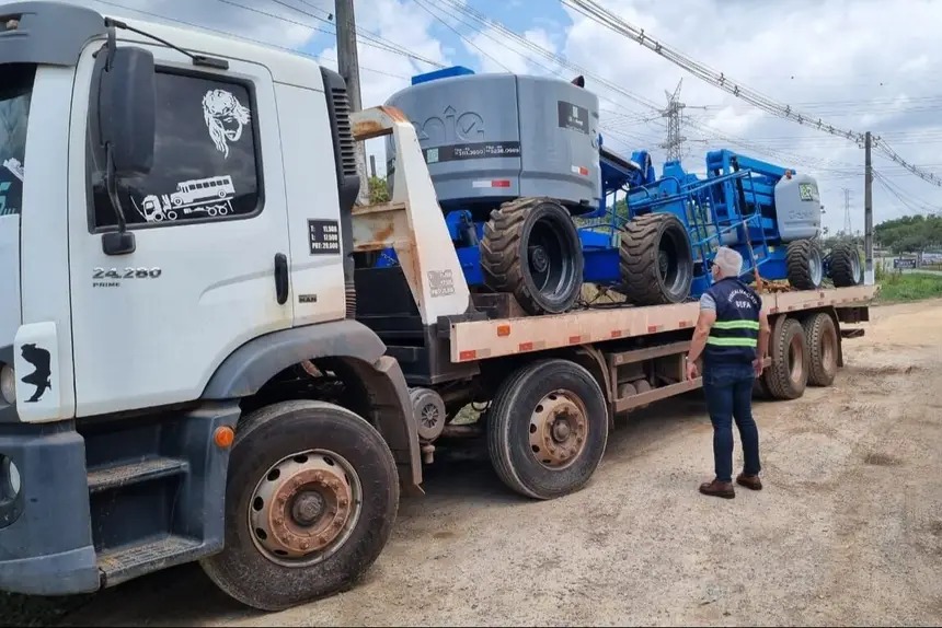 SEFA APREENDE PLATAFORMA ELEVATÓRIA NO SUDESTE DO PARÁ