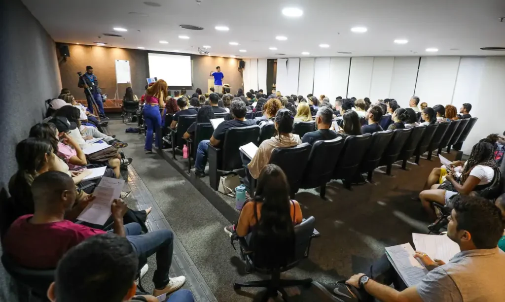 AUMENTA A EXPECTATIVA PARA AS PRIMEIRAS PROVAS DO CNU 2025: