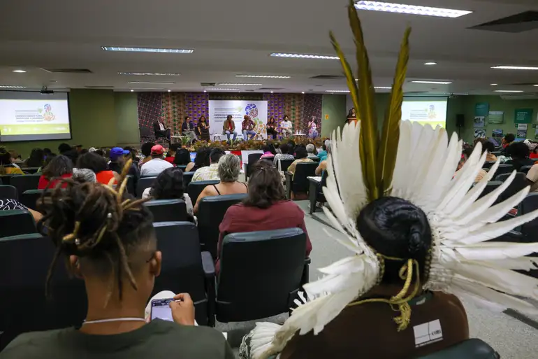 POVOS E COMUNIDADES TRADICIONAIS E MEMBROS DO GOVERNO DO BRASIL REÚNEM-SE EM BRASÍLIA PARA DEBATER POLÍTICAS PÚBLICAS PARA O SETOR RURAL