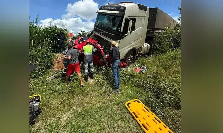 COLISÃO NA PA-150 DEIXA TRÊS INDÍGENAS MORTOS NO SUDESTE DO PARÁ
