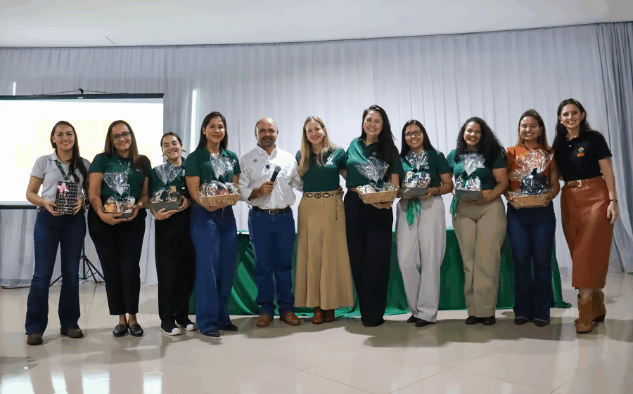 PRIMEIRO ENCONTRO DE MULHERES DO AGRO REÚNE PRODUTORAS EM MARCELÂNDIA