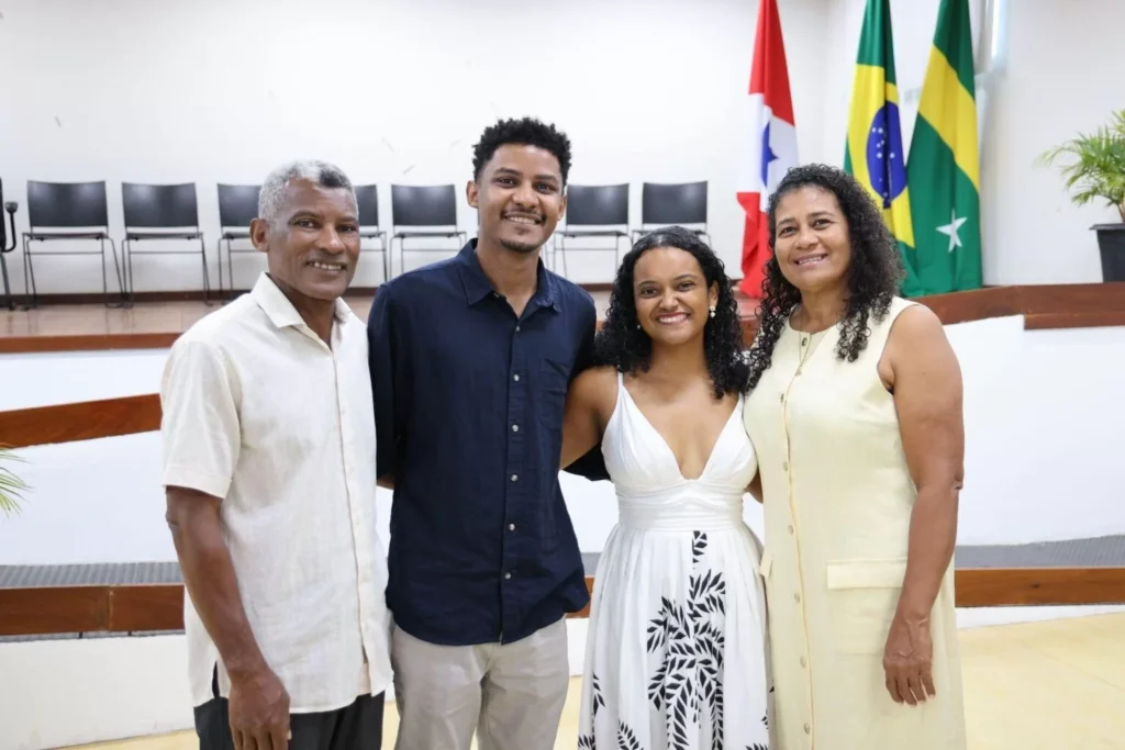 EX-ALUNO DA UNIFESSPA RETORNA COMO PROFESSOR E ASSUME NO CURSO DE ECONOMIA EM MARABÁ