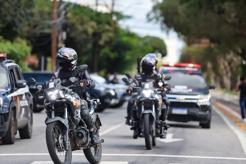 FERIADO DE TIRADENTES CONTA COM REFORÇO DE 1,2 MIL AGENTES EM 17 LOCALIDADES DO ESTADO