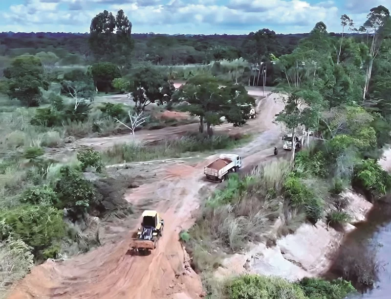 BR-230: BALSAS DEVEM ENTRAR EM OPERAÇÃO NOS PRÓXIMOS DIAS PRÓXIMO À PONTE INTERDITADA