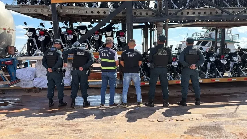 FISCAIS DA SEFA APREENDEM 80 MOTOCICLETAS EM SANTARÉM