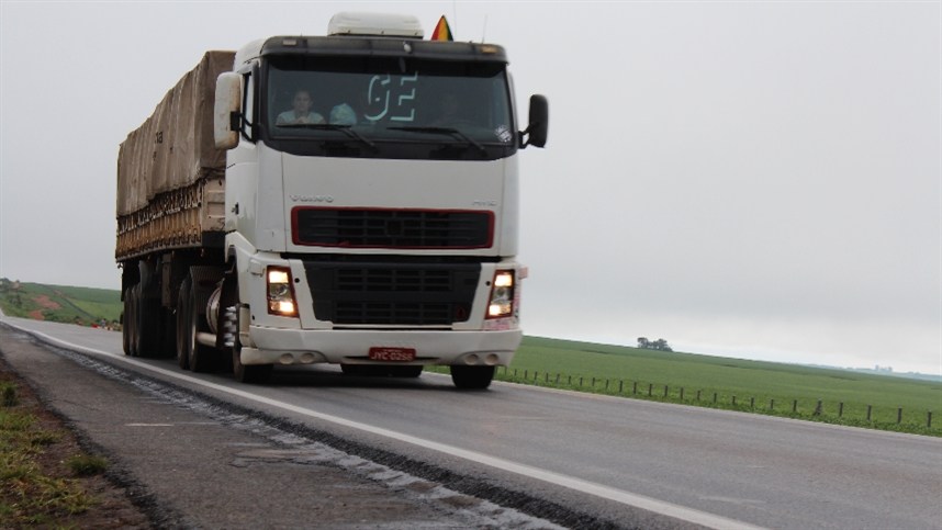 GOVERNO FEDERAL DOBRA CRÉDITO PARA COMPRA DE CAMINHÕES