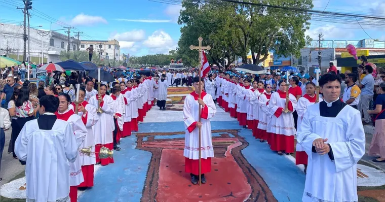 PROCISSÃO DE CORPUS CHRISTI DE CAPANEMA CELEBRA 50 ANOS DE TRADIÇÃO