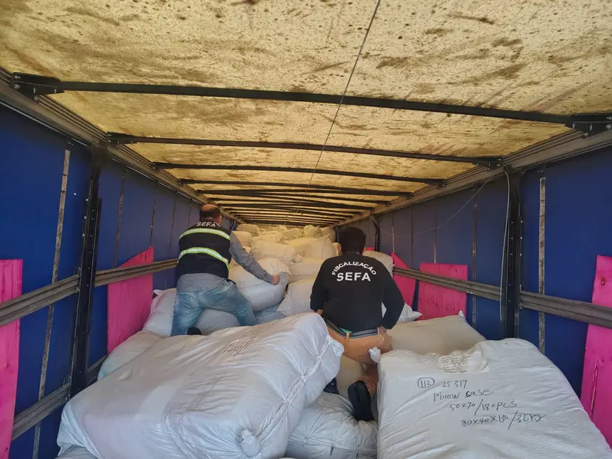 FISCAIS DA SEFA APREENDEM MAIS DE R$ 800 MIL EM ROUPAS DE CAMA