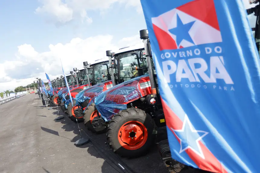 GOVERNADORA DO GARANTE 188 MÁQUINAS AGRÍCOLAS A 70 MUNICÍPIOS