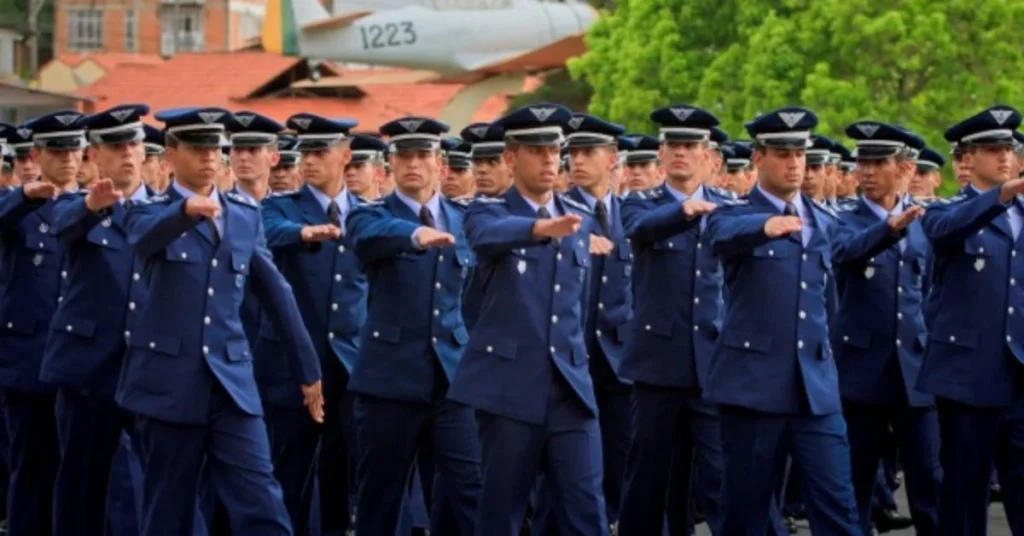 FAB ABRE PROCESSO SELETIVO PARA NÍVEL MÉDIO NO SERVIÇO MILITAR TEMPORÁRIO; VEJA COMO PARTICIPAR